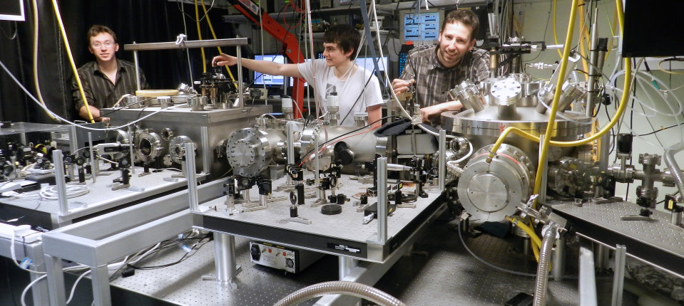 Students in the lab
