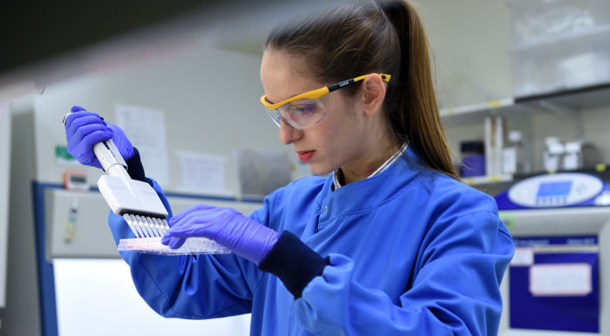 Dr Helena Topouzi