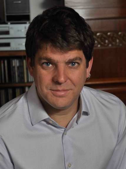 Dr Sebastian Uchitel