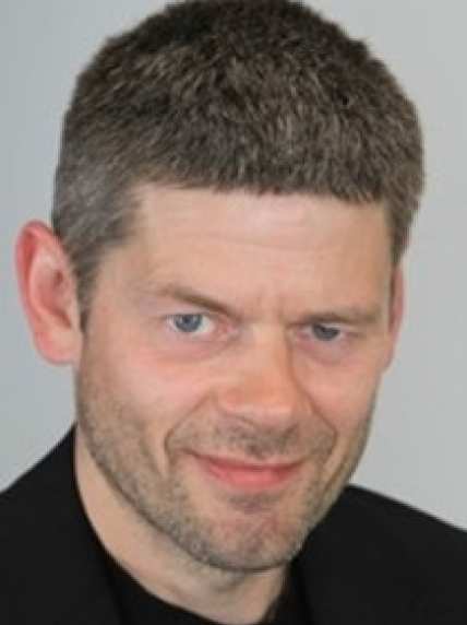 Professor Holger Krapp