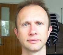 Dr Mike Tennant