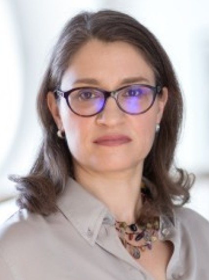 Professor Katharina Hauck