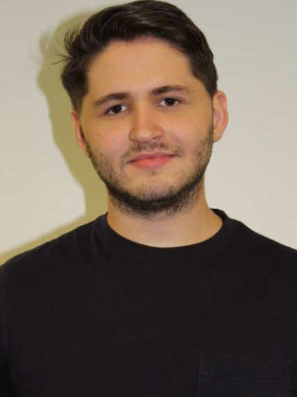 Liam Yasin portrait photo