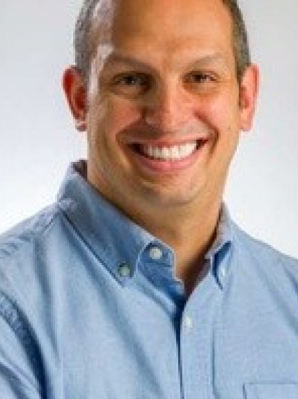 Dr Luis A. Gomez-Sarosi