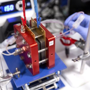 Flow battery