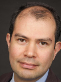 Headshot of Dr Arturo Castillo Castillo